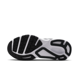 Nike Structure Plus Black White (W) Angle 4