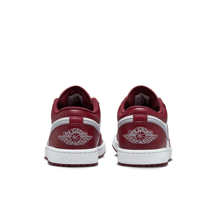 Jordan 1 Low Bordeaux Angle 3