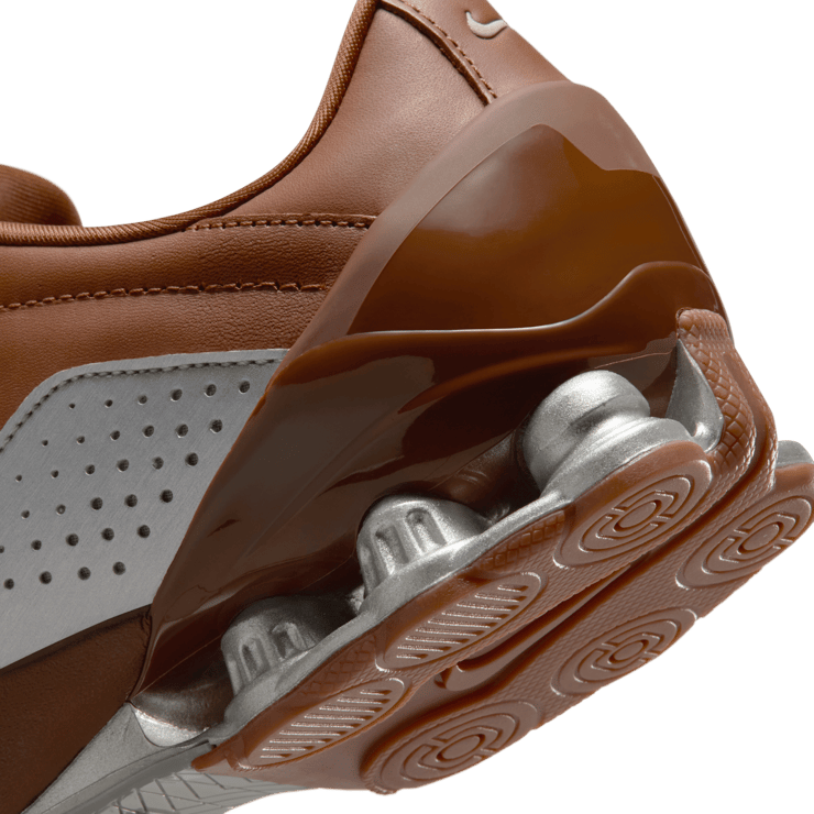 Nike Total 90 Shox Magia Pecan (W) Angle 6