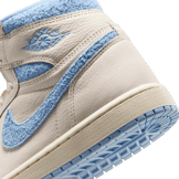 Air Jordan 1 Retro High OG Pale Ivory Psychic Blue (W) Angle 3