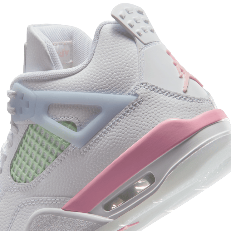 Air Jordan 4 Retro Valentine's Day (GS) Angle 9