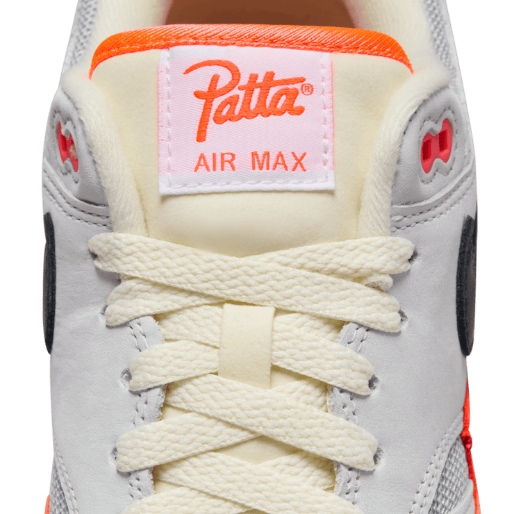 Nike Air Max 1 Waves Patta Pure Platinum Hyper Crimson Angle 3
