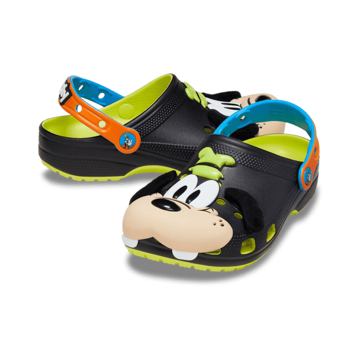 Crocs Classic Clog Disney Goofy Angle 0
