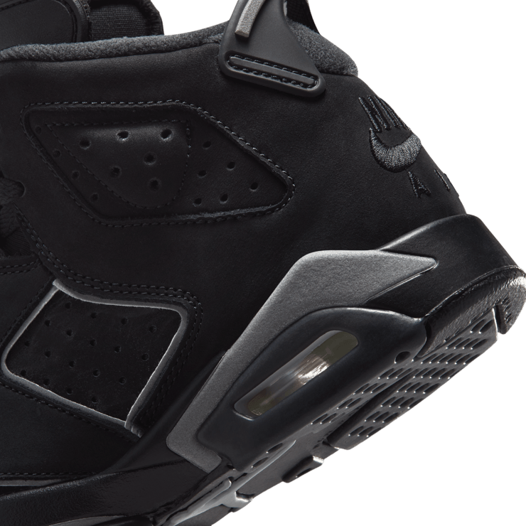Air Jordan 6 Retro Cap and Gown (GS) Angle 7