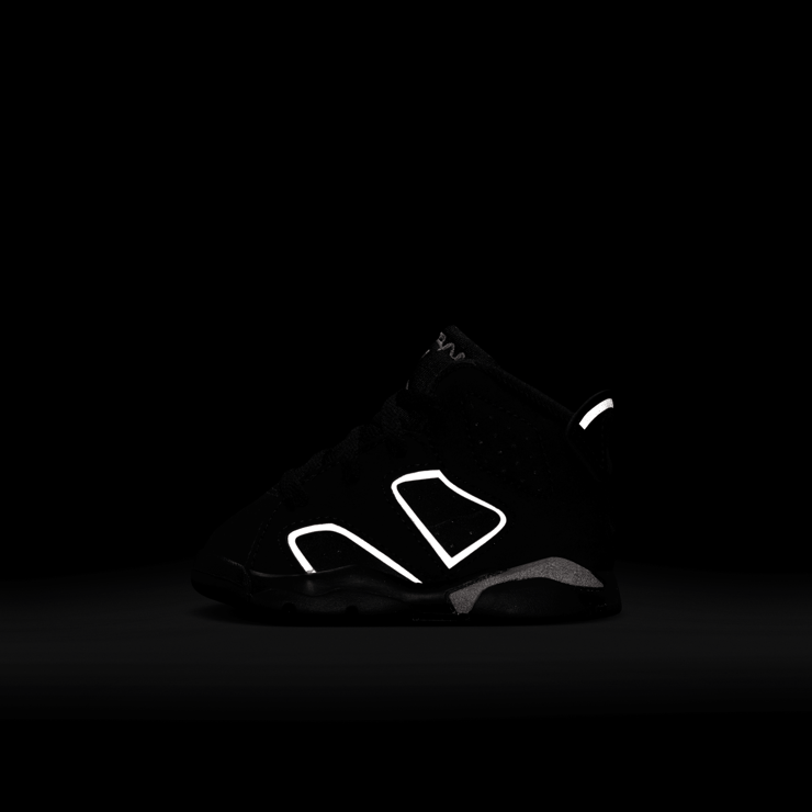 Air Jordan 6 Retro Cap and Gown (TD) Angle 7