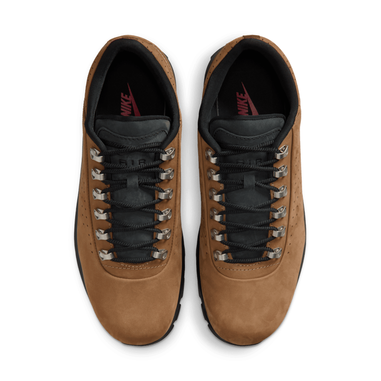 Nike Air Max Goadome Low Taupe Angle 5