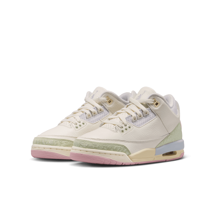 Air Jordan 3 Retro Spring is In The Air (GS) Angle 4
