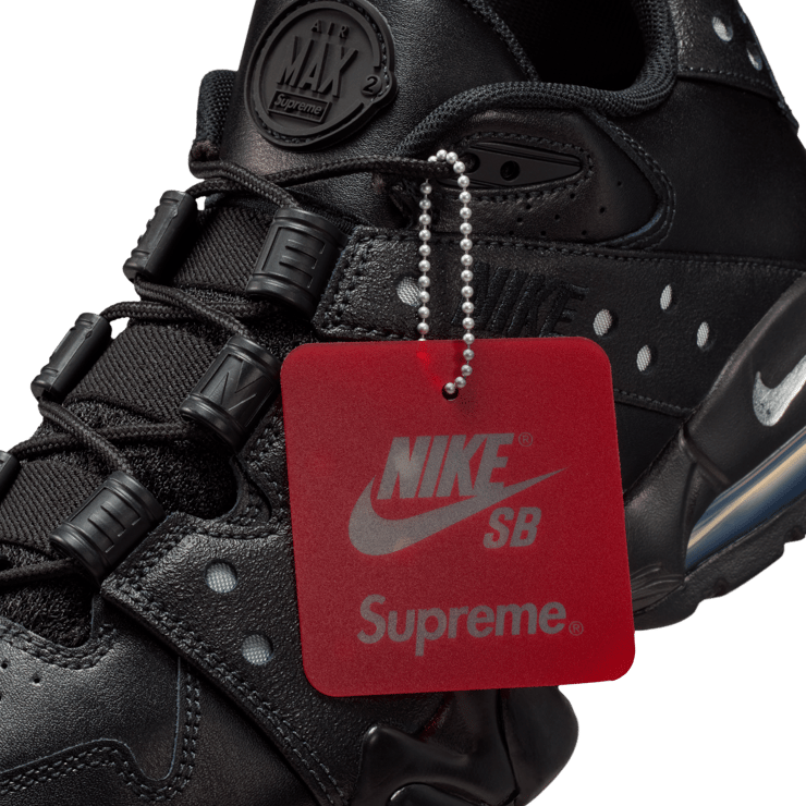 Nike SB Air Max CB '94 Supreme Black Angle 8