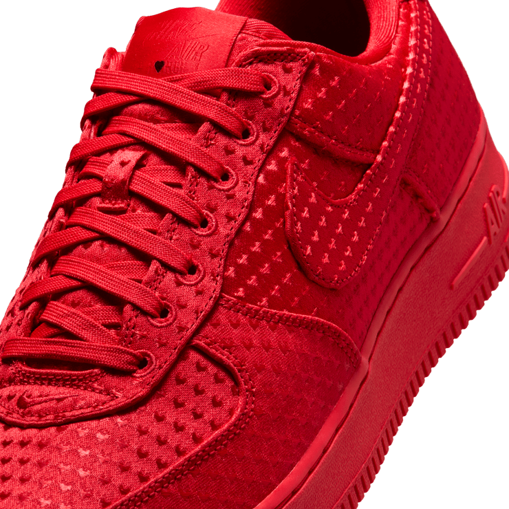 Nike Air Force 1 Low Valentine's Day University Red Angle 10