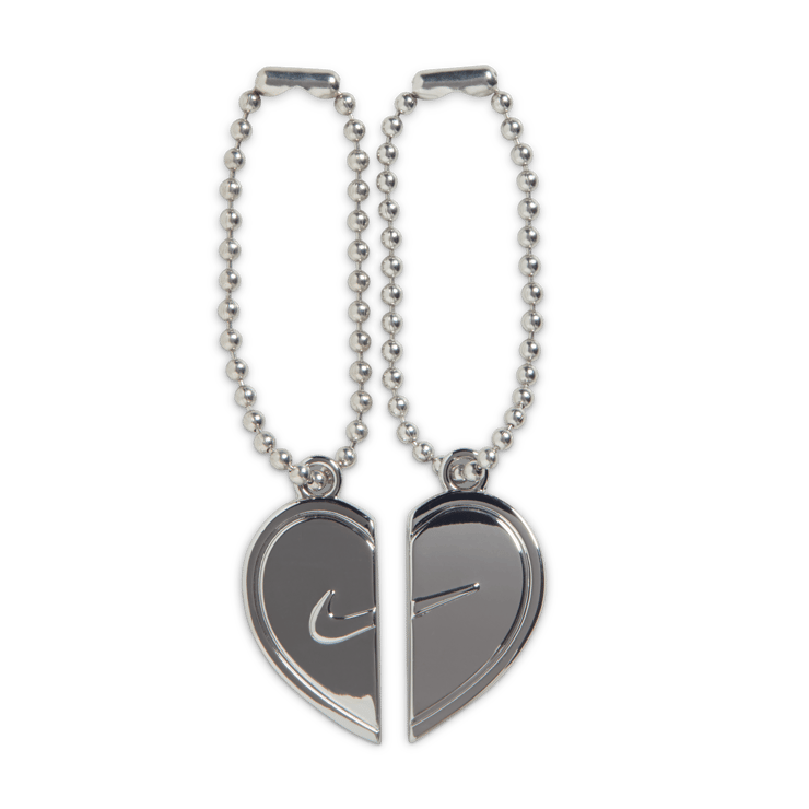 Nike Air Force 1 Low Valentine's Day University Red Angle 2