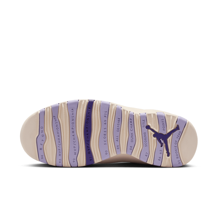 Air Jordan 10 Retro Hydrangeas (W) Angle 1