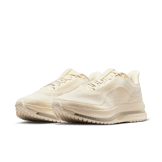 Nike Pegasus Premium Natural Angle 4