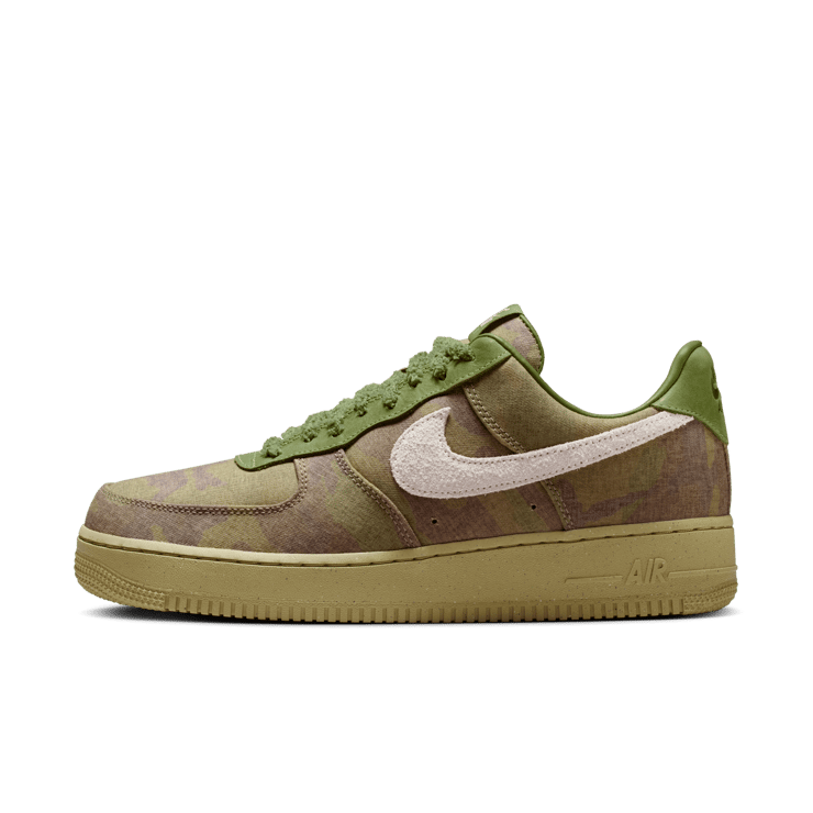 Nike Air Force 1 Low QS Camo  Angle 3