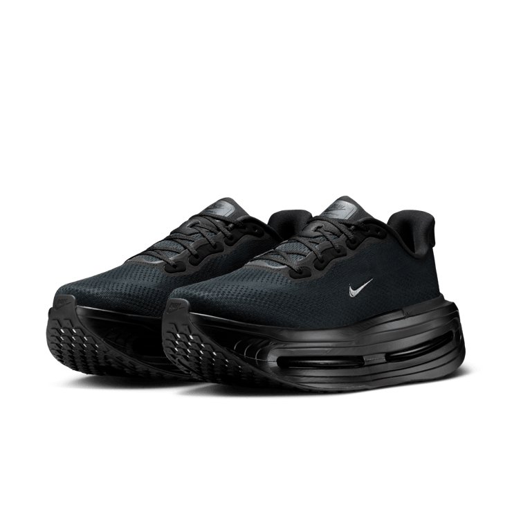 Nike Vomero Premium Black Angle 2