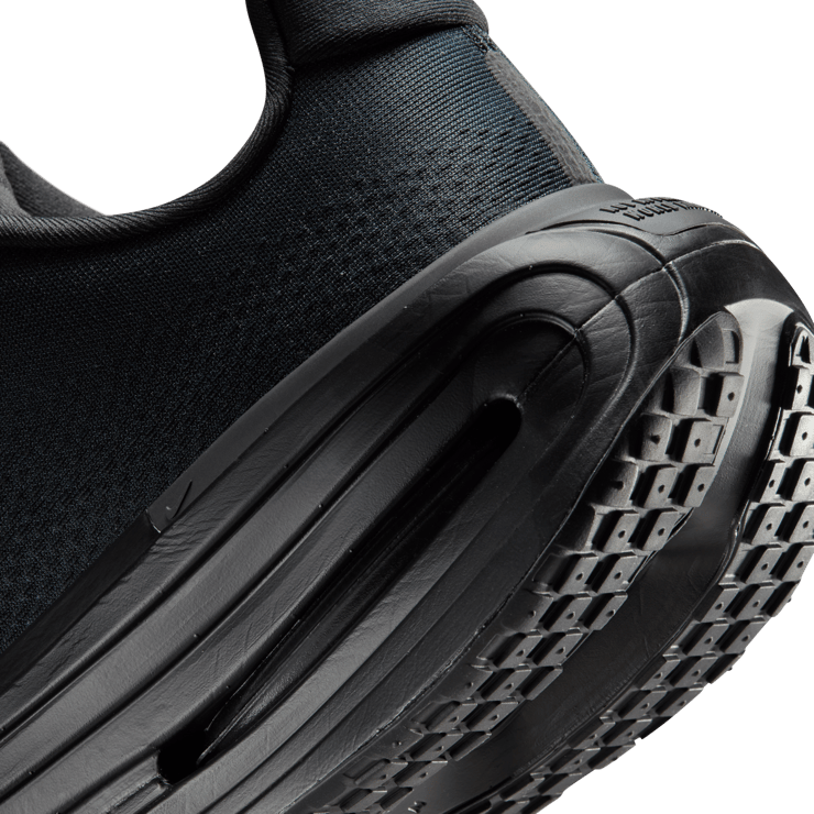 Nike Vomero Premium Black Angle 6