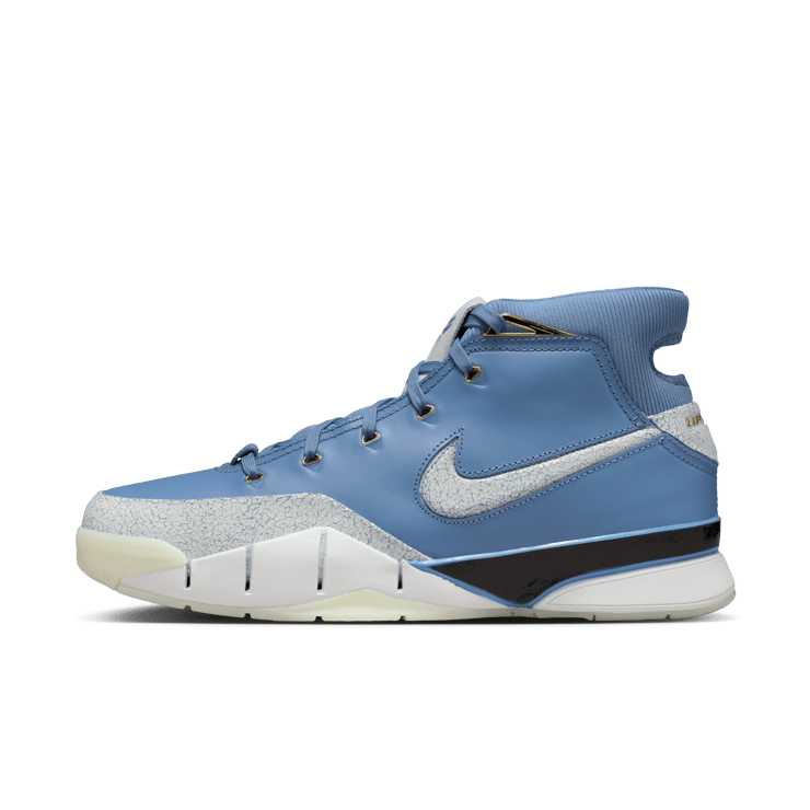 Nike Kobe 1 Protro City of Champions Angle 3
