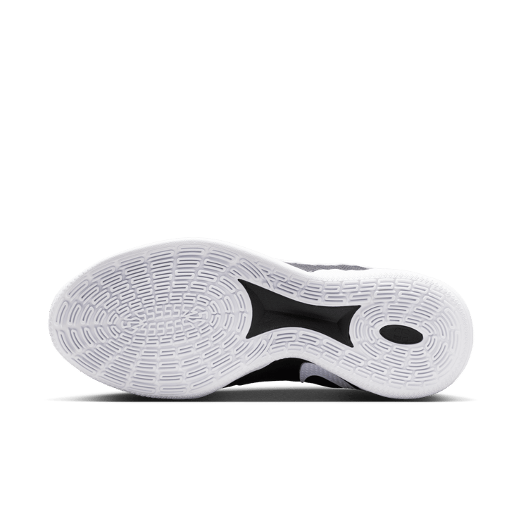 Nike Sabrina 3 Black Angle 2