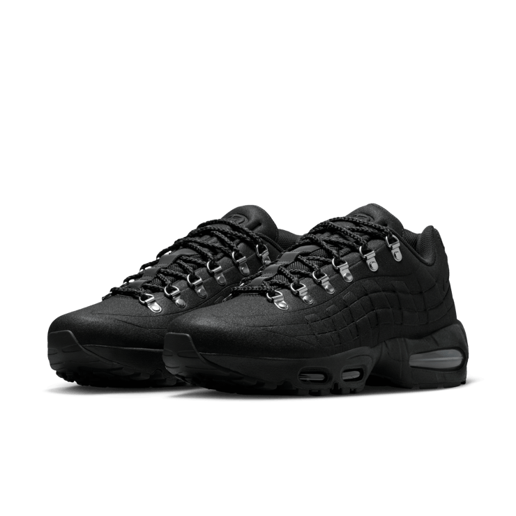 Nike Air Max 95 Family Reunion Off Noir Angle 4