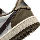 Air Jordan 1 Retro Low OG Medium Olive (PS) Angle 8