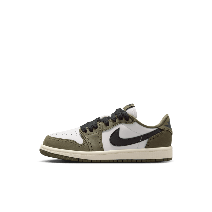 Air Jordan 1 Retro Low OG Medium Olive (PS) Angle 1