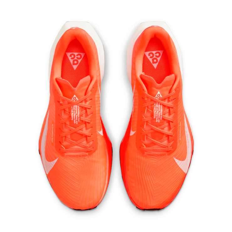 Nike ACG Ultrafly Trail Hyper Crimson Angle 5