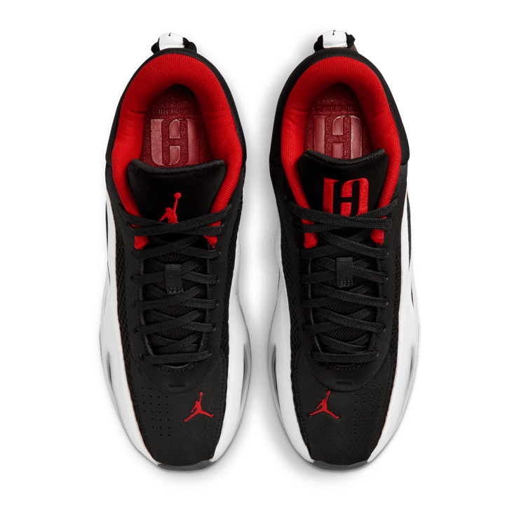 Jordan Heir Series 2 Black University Red (W) Angle 6