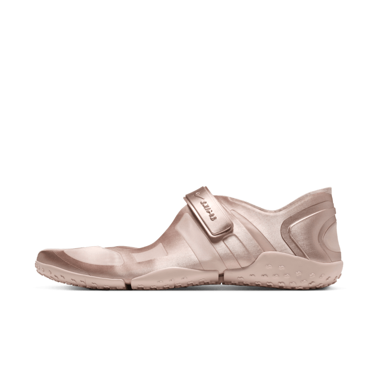 NikeSKIMS Rift Satin Silt Red Angle 8