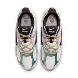 Nike V5 RNR Social Status White Angle 3