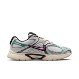 Nike V5 RNR Social Status White Angle 2
