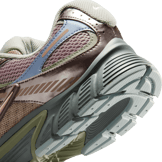 Nike V5 RNR A Ma Maniere Light Violet Ore Angle 7