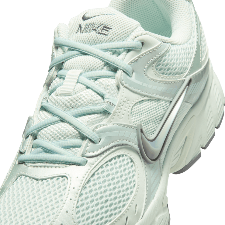 Nike V5 RNR Jaide Fiberglass Angle 6