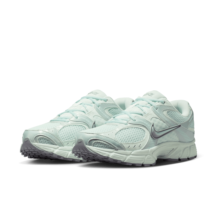 Nike V5 RNR Jaide Fiberglass Angle 4