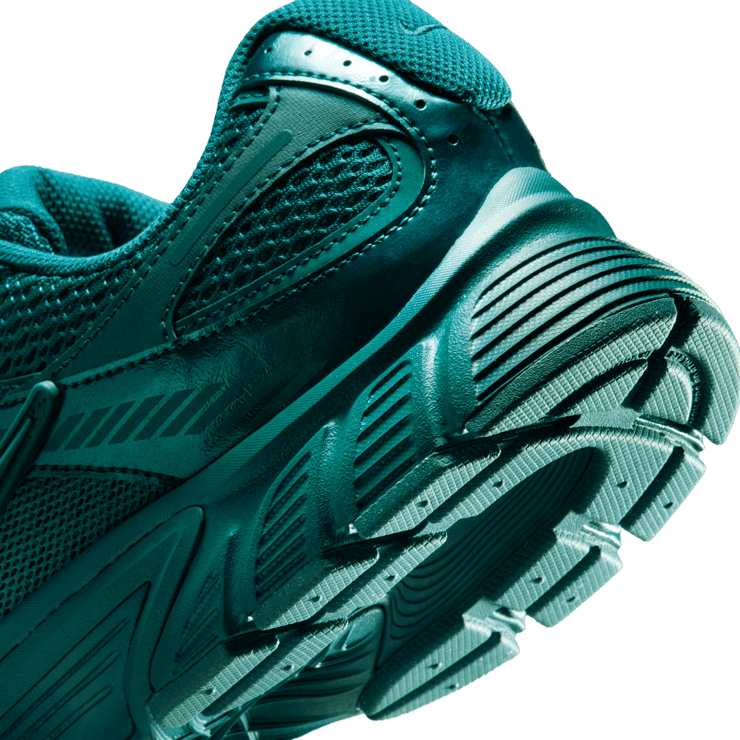 Nike V5 RNR Social Status Geode Teal Angle 7