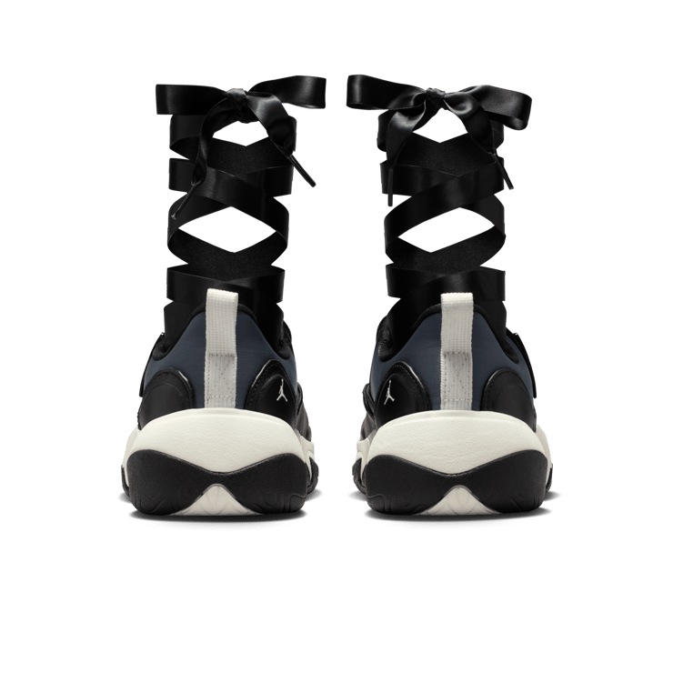 Jordan Pointe Black Sail (W) Angle 4