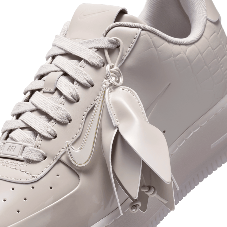 Nike Air Force 1 Low Made in Italy College Grey (W) Angle 8