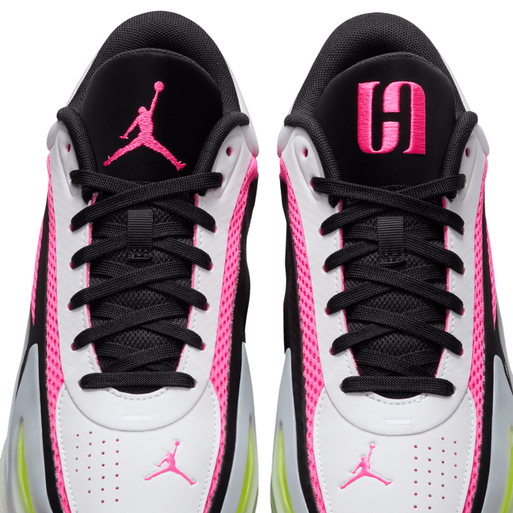 Jordan Heir Series 2 Pink (W) Angle 6
