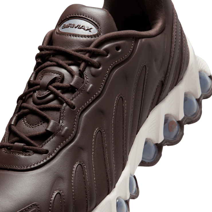 Nike Air Max DN8 SP Baroque Brown Angle 6