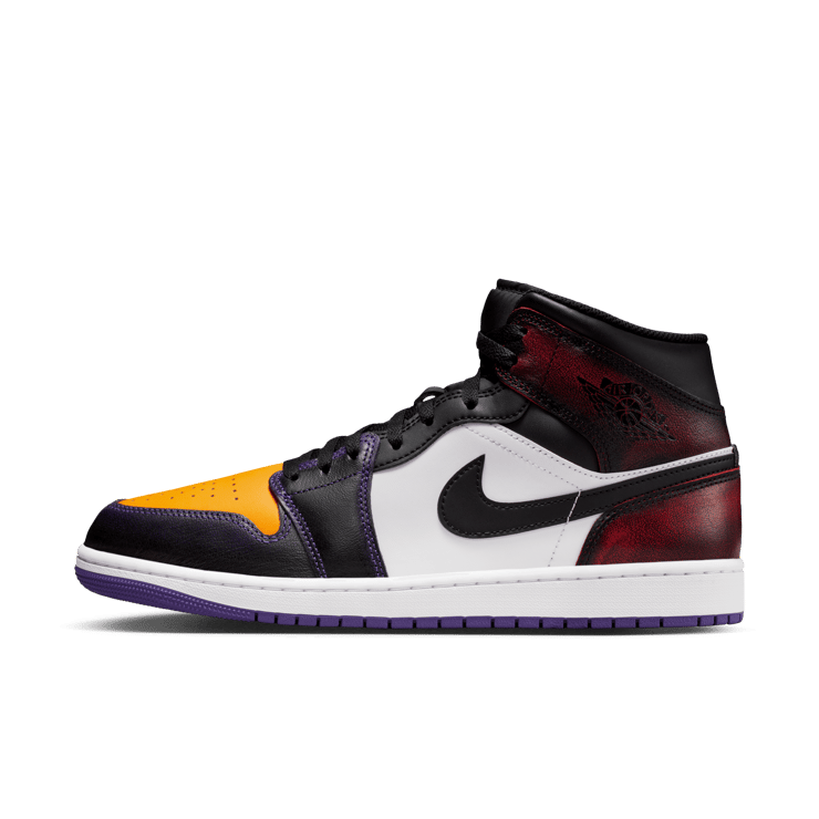 Air Jordan 1 Mid SE LA to Chicago Angle 0