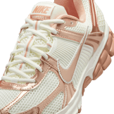 Nike Zoom Vomero 5 Rose Gold (W) Angle 6