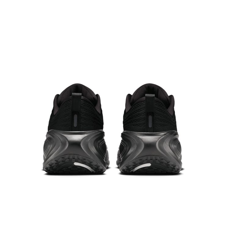 Nike Vomero Plus Black Anthracite Angle 5