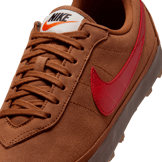 Nike Astrograbber Pecan Tough Red Angle 6