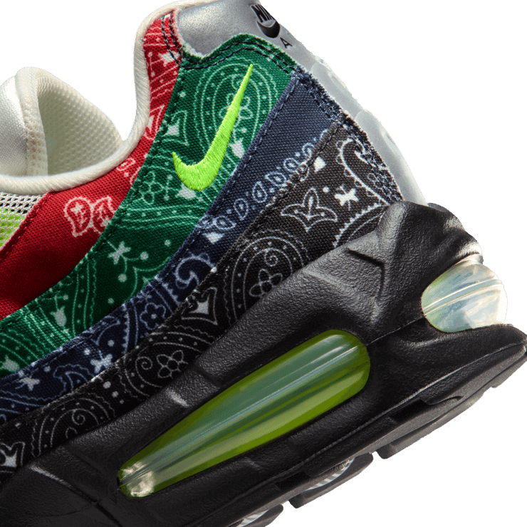 Nike Air Max 95 OG Big Bubble Paisley Neon Angle 7