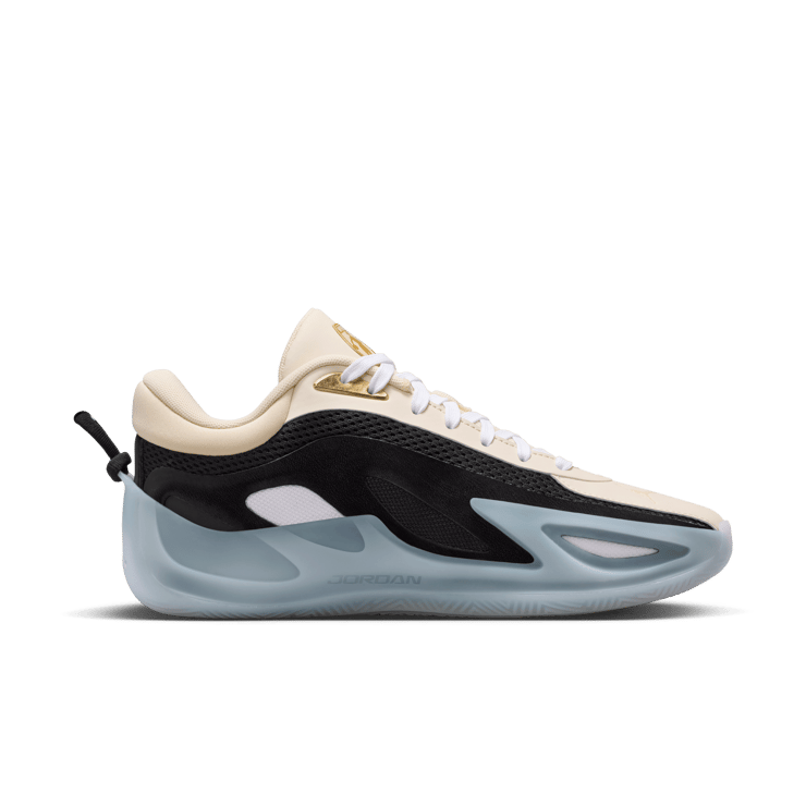 Jordan Heir Series 2 WNBA Gold (W) Angle 2