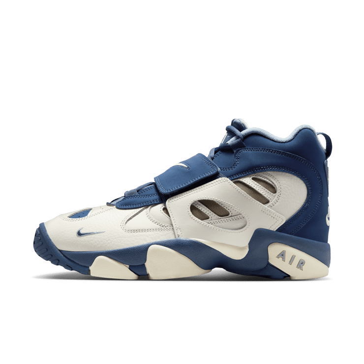 Nike Air Diamond Turf 2 Royals Angle 0