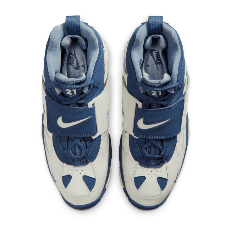Nike Air Diamond Turf 2 Royals Angle 2
