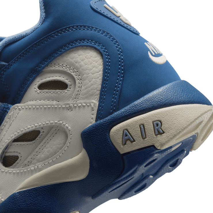 Nike Air Diamond Turf 2 Royals (GS) Angle 5