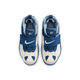 Nike Air Diamond Turf 2 Royals (PS) Angle 2