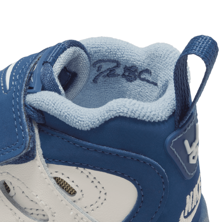 Nike Air Diamond Turf 2 Royals (TD) Angle 8