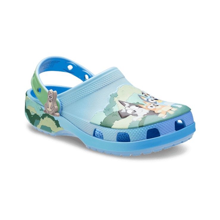 Crocs Classic Clog Bluey Friends Blue (GS) Angle 3