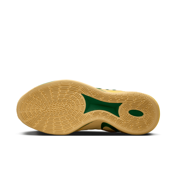 Nike Sabrina 3 Oregon Ducks Angle 1